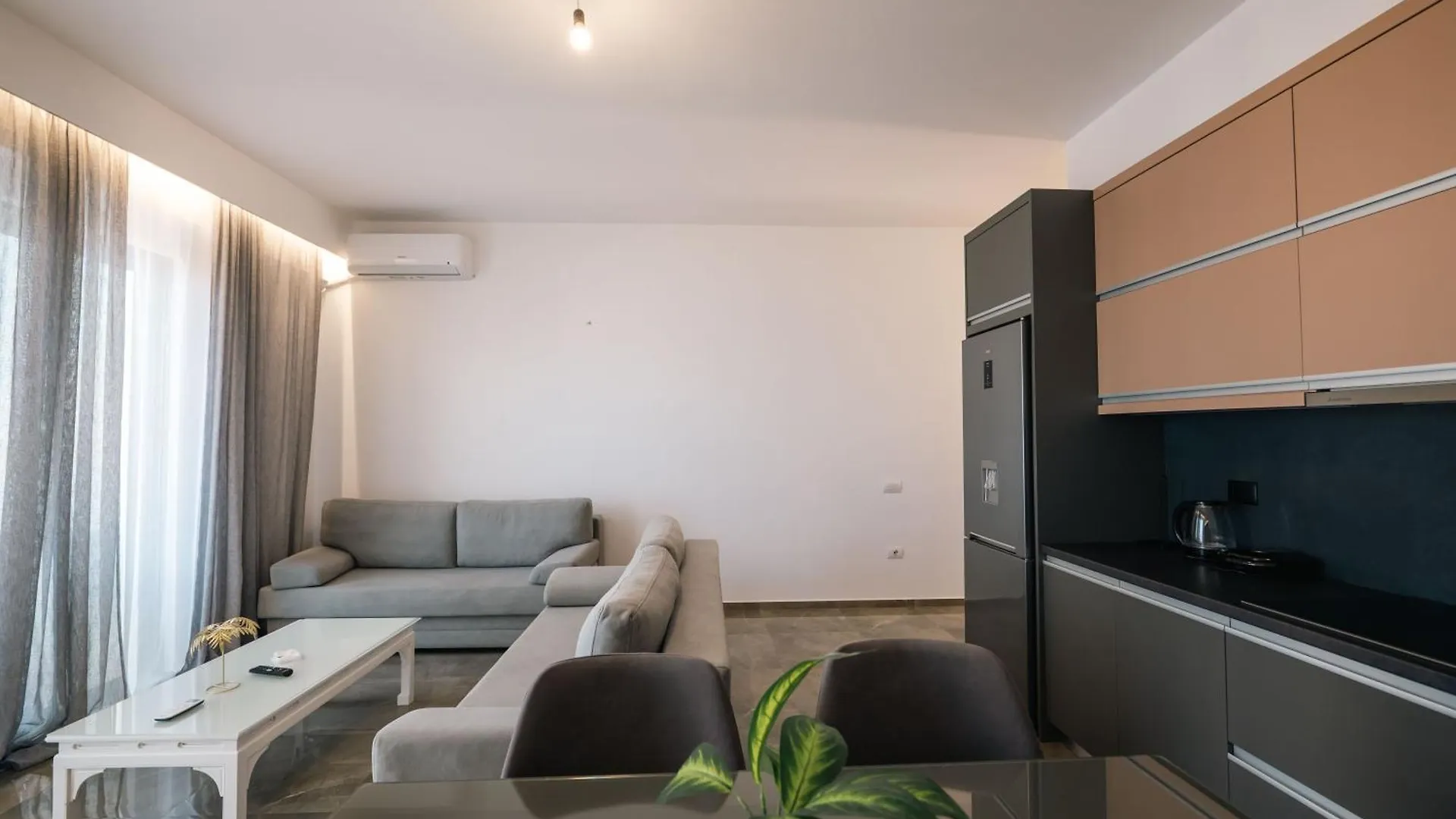 Starlight Apartments 2 ساراندا ألبانيا